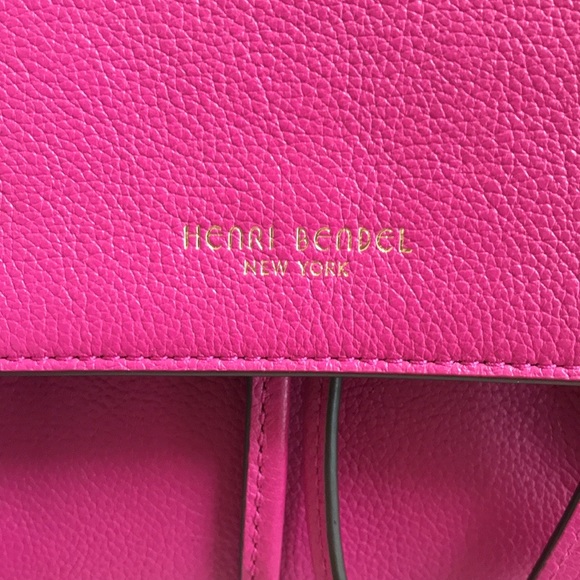 ⭐️HOST PICK⭐️ HENRI BENDEL Worth Avenue Pebbled Leather Backpack - Picture 5 of 16